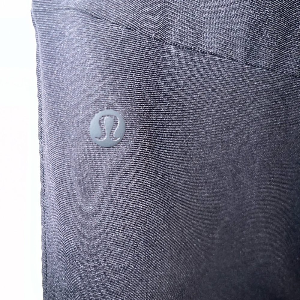 Black LuluLemon Athletica  medium
